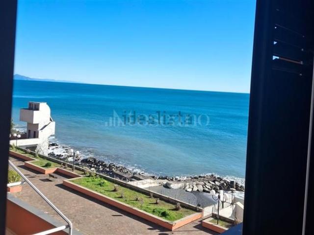 Appartamento in vendita di 166 m² in Piazza degli Ulivi