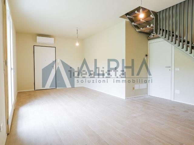 Appartamento in vendita di 167 m² in Via 1º Maggio