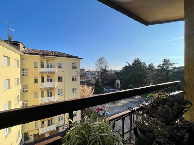 Appartamento in vendita di 167 m² in Via Carlo Porta, 63