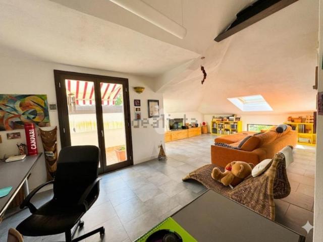 Appartamento in vendita di 167 m² in Via Belsedere, 3