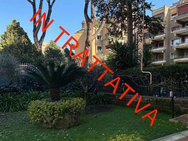 Appartamento in vendita di 167 m² in Via Giuseppe Valmarana