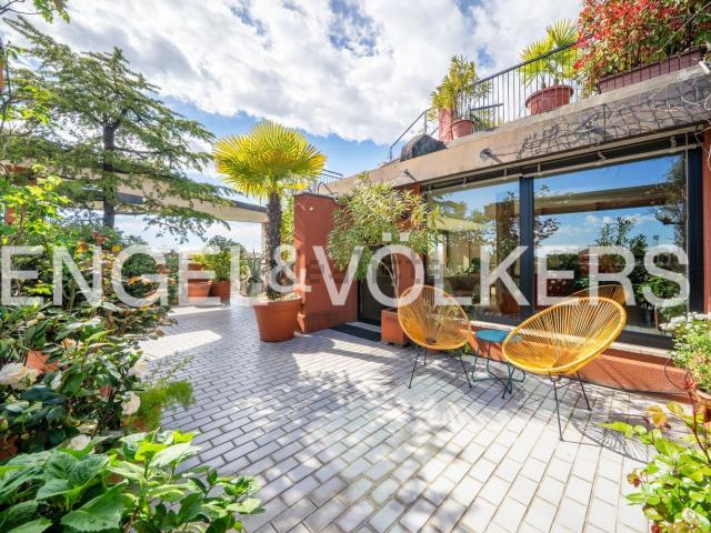 Appartamento in vendita di 167 m² in Via Gran San Bernardo, 11