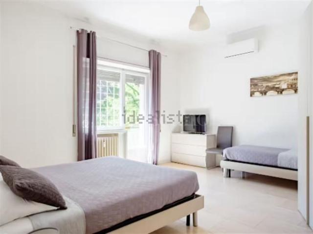 Appartamento in vendita di 167 m² in Via Gualtiero Serafino