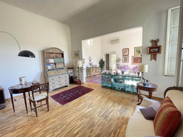 Appartamento in vendita di 167 m² in Via dei Pandolfini, 39