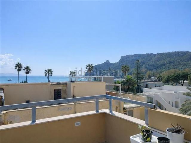 Appartamento in vendita di 167 m² in Via Lungo Saline, 15