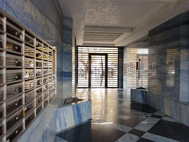 Appartamento in vendita di 167 m² in Via San Severo, 46