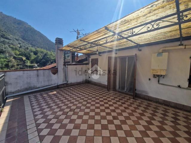 Appartamento in vendita di 167 m² in Via Ponte, 24