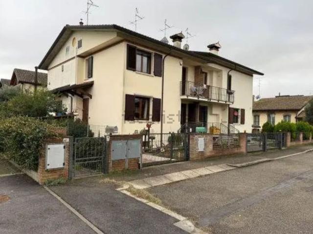 Appartamento in vendita di 167 m² in Via Pietro da Rimini