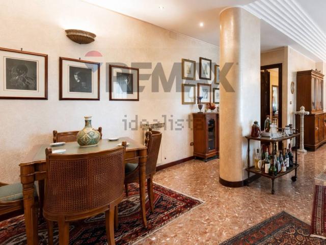 Appartamento in vendita di 167 m² in Viale Marco Polo, 50