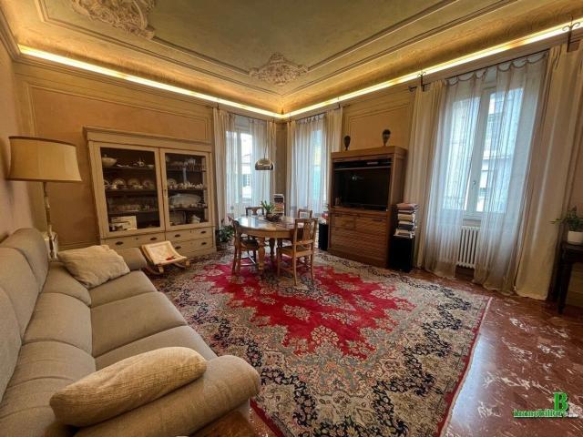 Appartamento in vendita di 168 m²