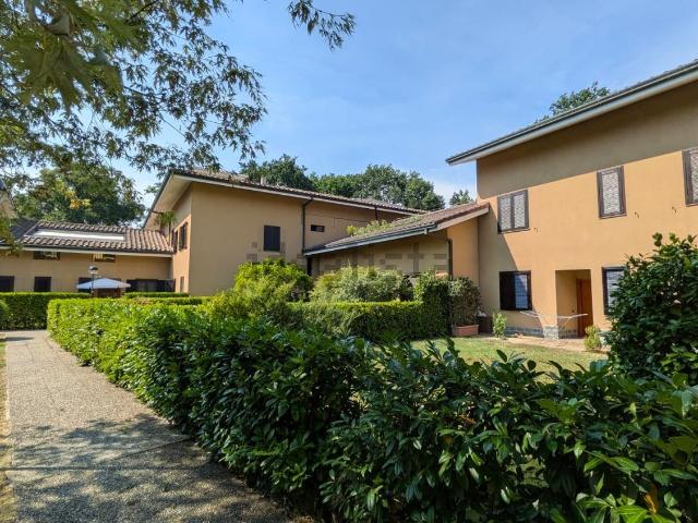Appartamento in vendita di 168 m² in Via Alessandro Manzoni, 33