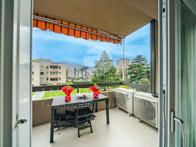 Appartamento in vendita di 168 m² in Via Guglielmo Oberdan, 6