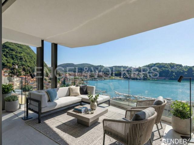 Appartamento in vendita di 168 m² in Via Donna Antonina Carcano