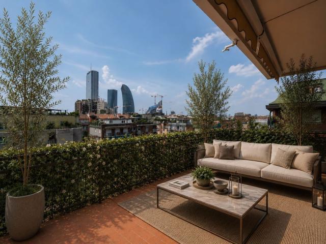 Appartamento in vendita di 168 m² in Via Francesco Ferrucci, 10
