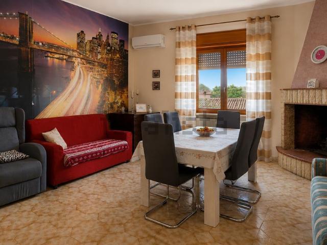 Appartamento in vendita di 168 m² in Via Lecce, 19