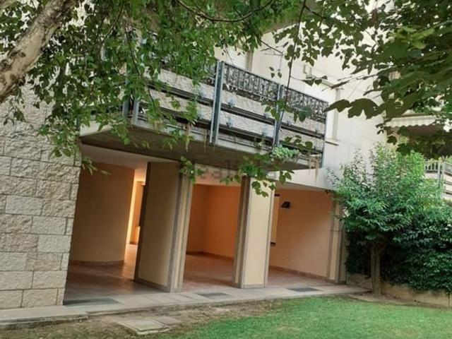 Appartamento in vendita di 168 m² in Via Luigi Pelandi, 10