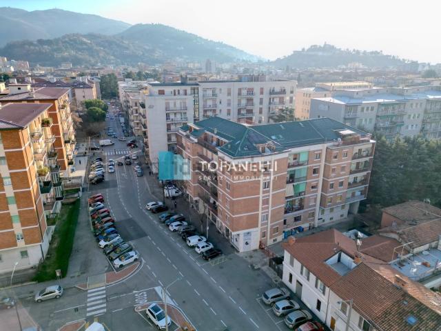 Appartamento in vendita di 168 m² in Via Montello