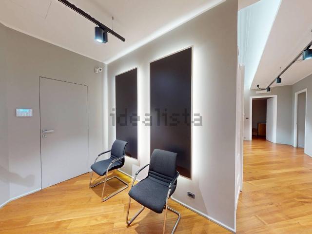 Appartamento in vendita di 168 m² in Via San Tommaso, 24