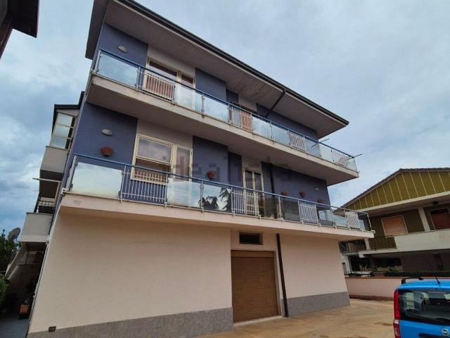 Appartamento in vendita di 168 m² in Via Sangro