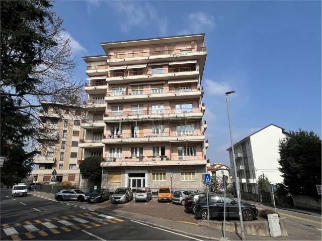 Appartamento in vendita di 168 m² in Via Sant&apos Imerio, 15