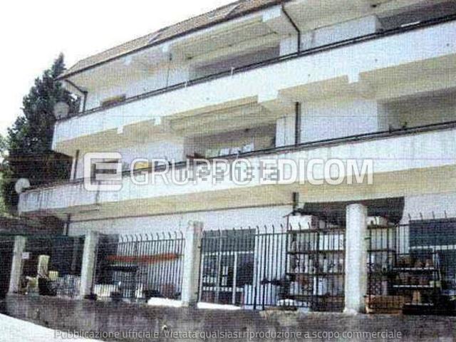 Appartamento in vendita di 168 m² in Via Papa Giovanni XXIII