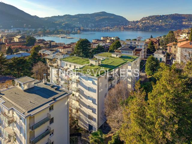 Appartamento in vendita di 168 m² in Via Prudenziana