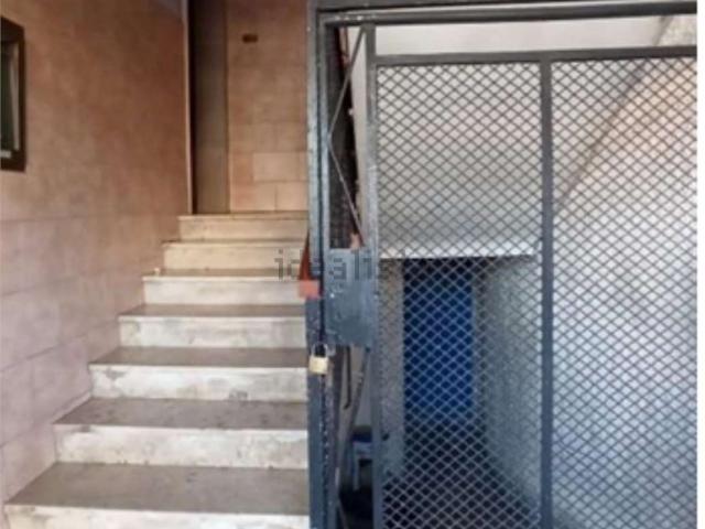 Appartamento in vendita di 168 m² in Via Raimondello Orsini, 128