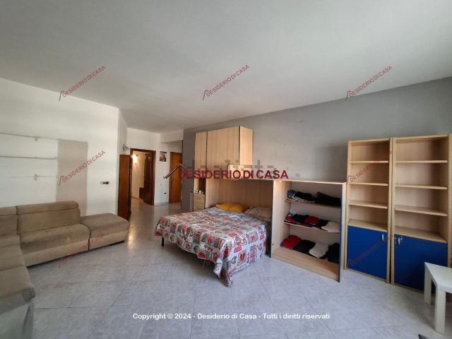 Appartamento in vendita di 168 m² in Via Re Di Puglia