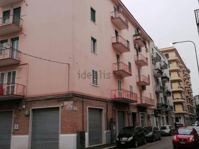Appartamento in vendita di 168 m² in Via Zara, 44