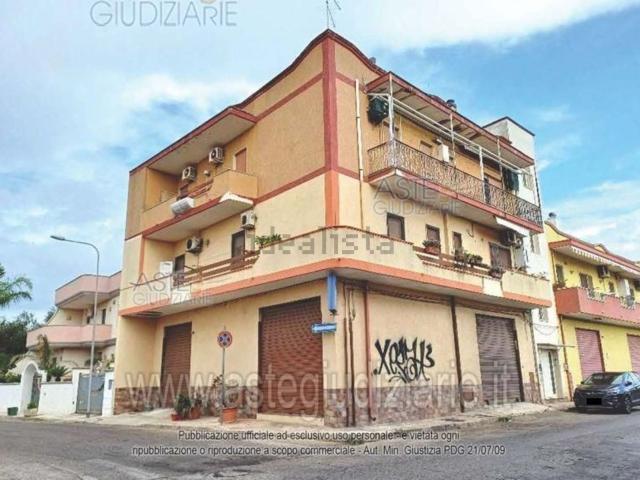 Appartamento in vendita di 168 m² in Viale Unità d&apos Italia, 132
