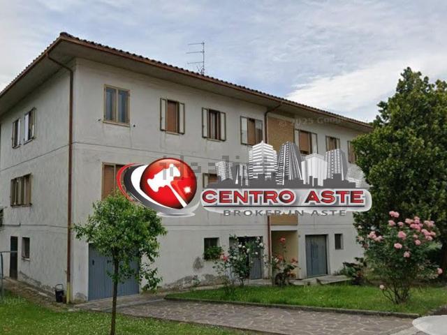 Appartamento in vendita di 169 m² in Via dei Salici