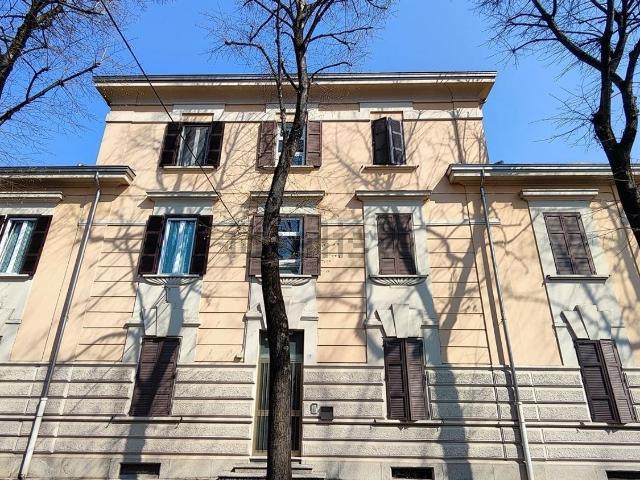 Appartamento in vendita di 169 m² in Via Marco Lusardi, 8