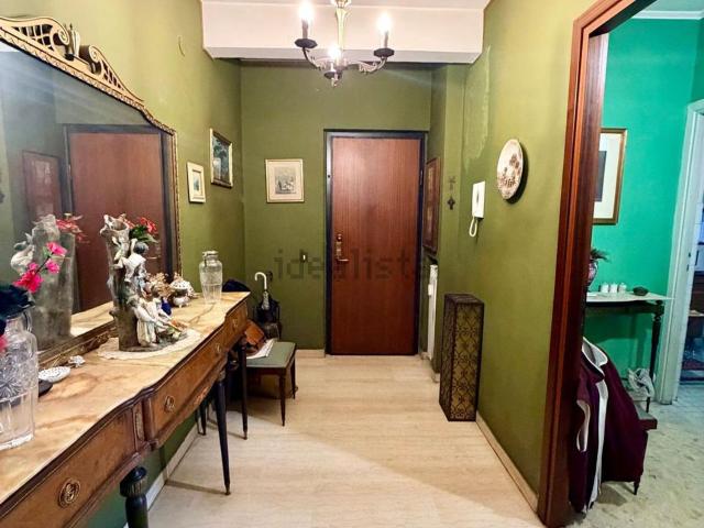 Appartamento in vendita di 169 m² in Via Mario Fioretti, 18