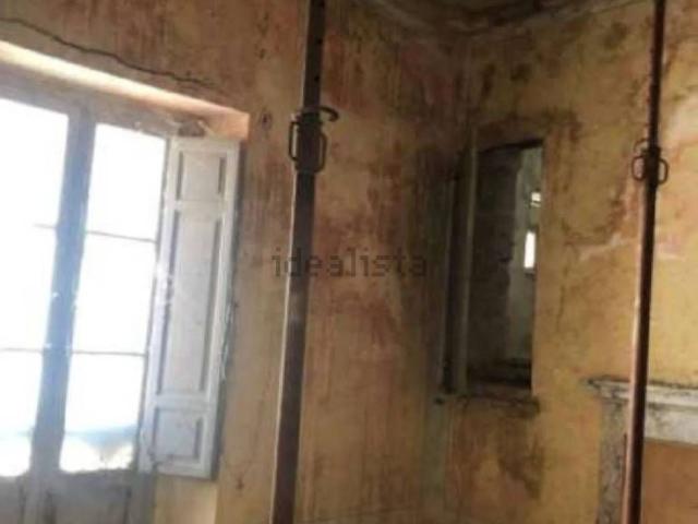 Appartamento in vendita di 169 m² in Via Roma, 64