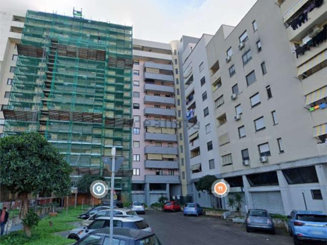Appartamento in vendita di 169 m² in Piazza Sandro Pertini, 15