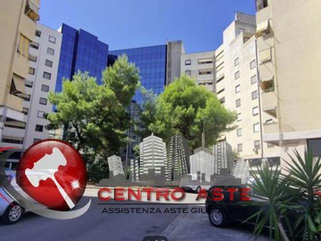 Appartamento in vendita di 169 m² in Piazza Sandro Pertini