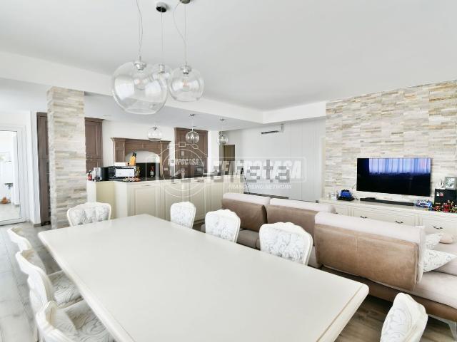Appartamento in vendita di 170 m²