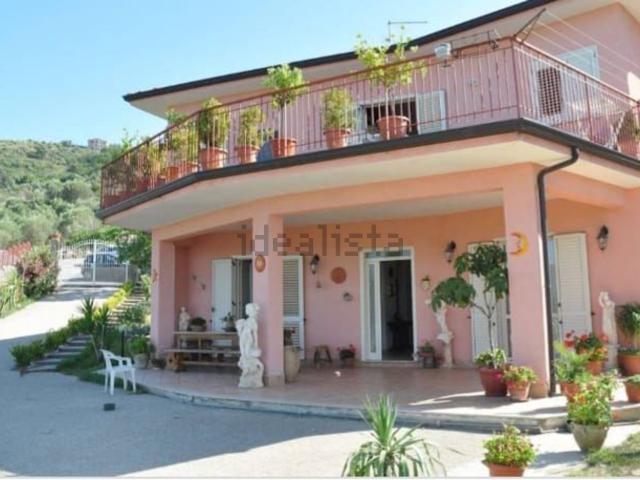 Appartamento in vendita di 170 m² in Traversa II Traversa Capri, 38