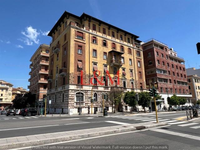 Appartamento in vendita di 170 m² in Via Catania