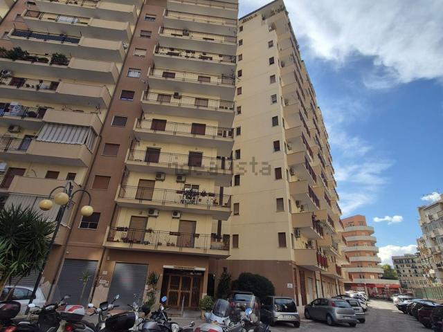 Appartamento in vendita di 170 m² in Via Cataldo Parisio