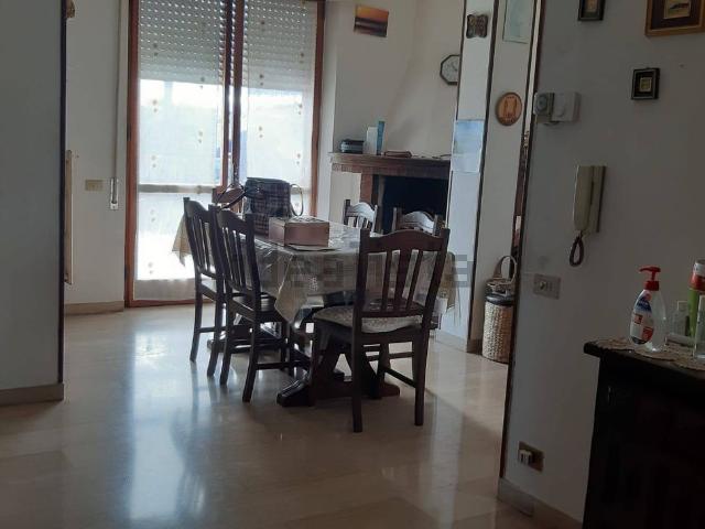 Appartamento in vendita di 170 m² in Via Catullo