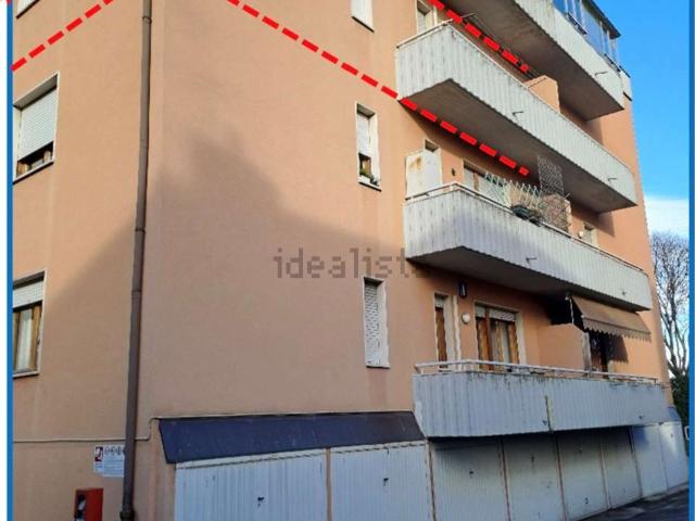 Appartamento in vendita di 170 m² in Via Cavalleggeri Treviso, 1