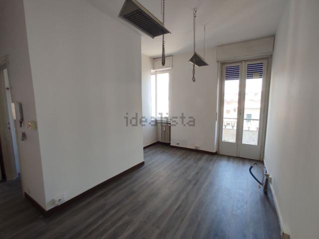 Appartamento in vendita di 170 m² in Via Camillo Benso Conte di Cavour, 36