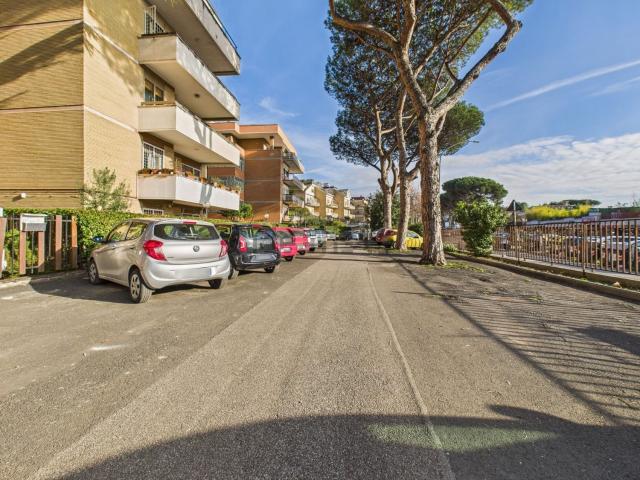 Appartamento in vendita di 170 m² in Via Cassia, 952