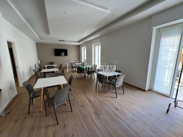 Appartamento in vendita di 170 m² in Via A. Cesare Carelli