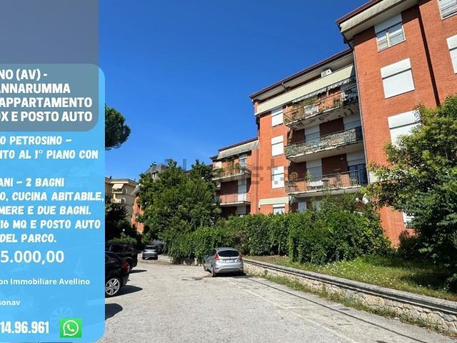 Appartamento in vendita di 170 m² in Via Antonio Annarumma, 35