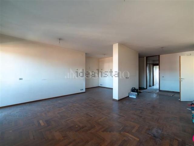 Appartamento in vendita di 170 m² in Via Antonio Marangoni