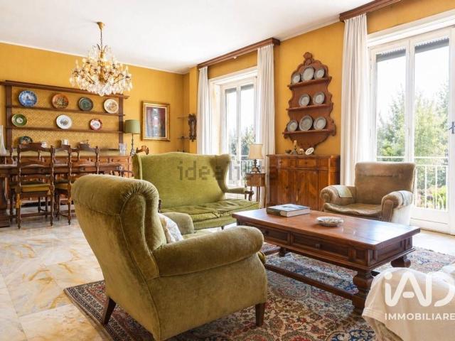 Appartamento in vendita di 170 m² in Via Andrea Solari, 48