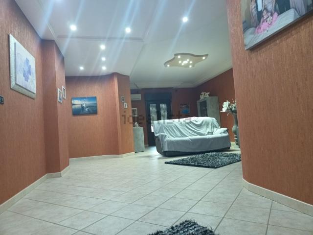 Appartamento in vendita di 170 m² in Via Agostino Del Pozzo, 21