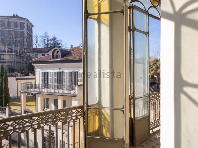 Appartamento in vendita di 170 m² in Via al Castello, 30